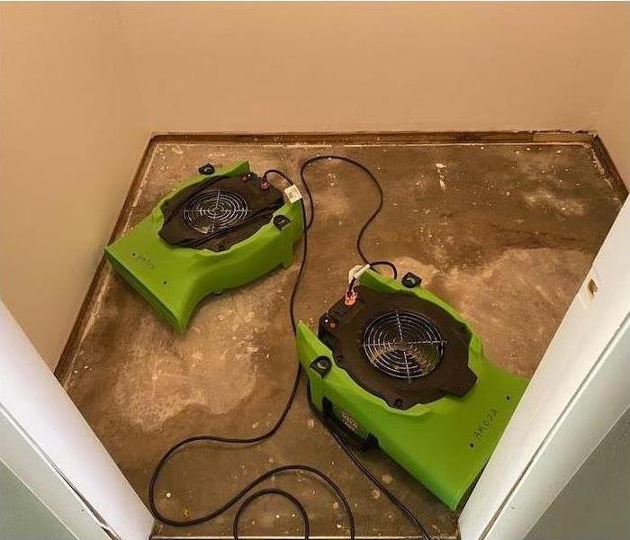 SERVPRO equipment drying a small room